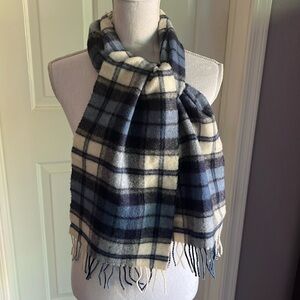 EUC Blarney Woolen Mills Lambswool Scarf